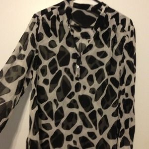 🌀SOLD🌀Black and white sheer top