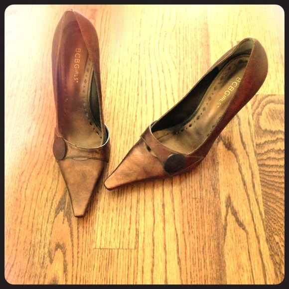 BCBG Girls bronze heels