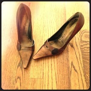 BCBG Girls bronze heels