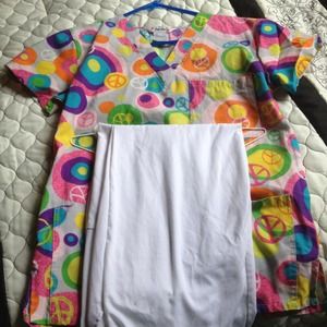 Set of scrubs