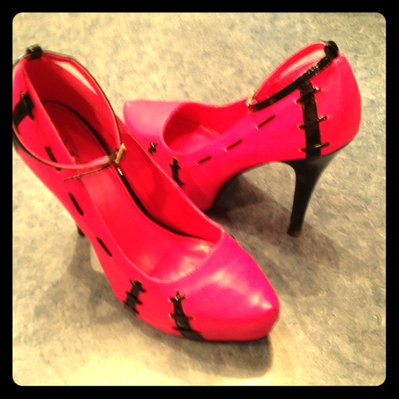 **Hold for Dymond5565**Qupid HOT High Heels Sz 8.5