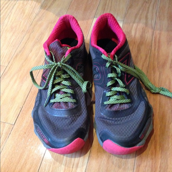 💢SOLD💢New balance minimus 1010