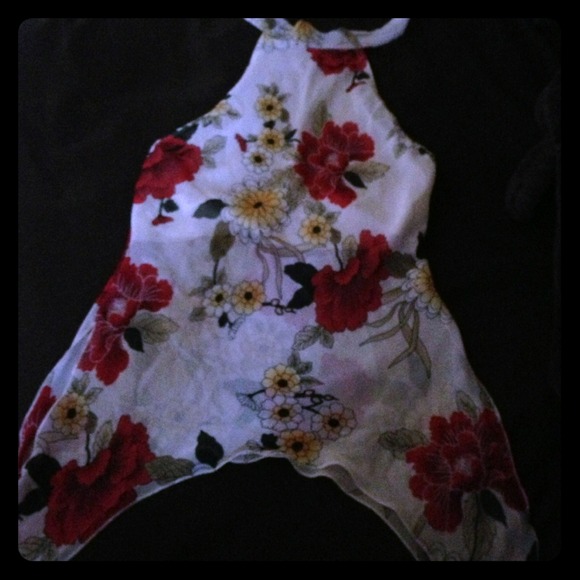 One heart shirt very pretty fits great