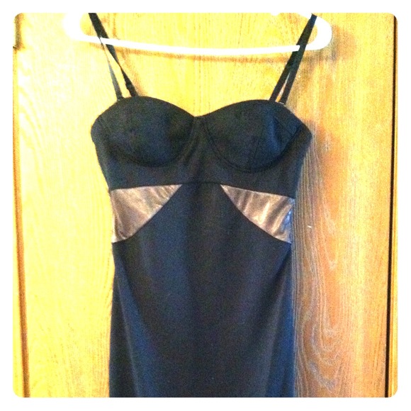 Kardashian Kollections party dress size small