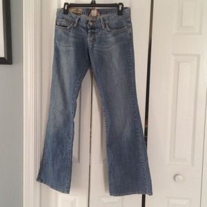 SOLD 👖 Lucky Brand Jeans