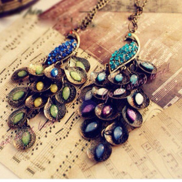 New peacock long chain :) - Picture 2 of 3