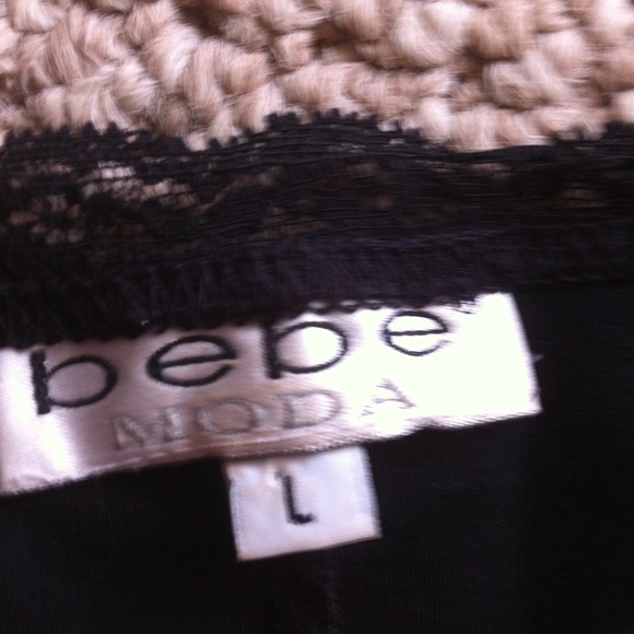 Bebe lace dress - Picture 2 of 2