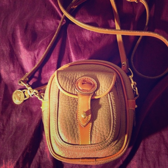 Dooney and Bourke purse