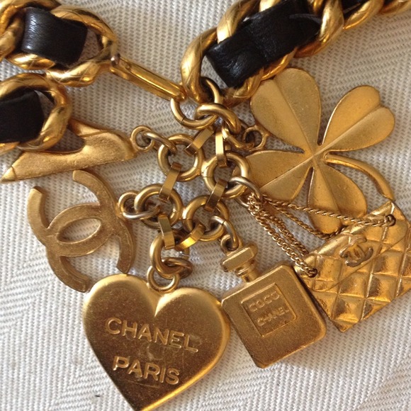 💯%Vintage Authentic Coco Chanel Belt