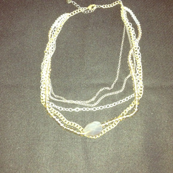 ✨✨Diva' s "Elegant" neck piece✨✨