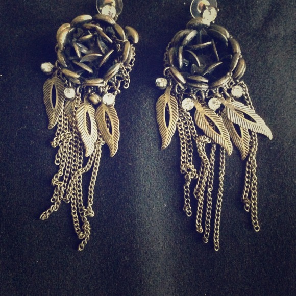 Vintage rose earrings