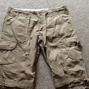 🌸SUMMER SALE🌸Kaki  Capris