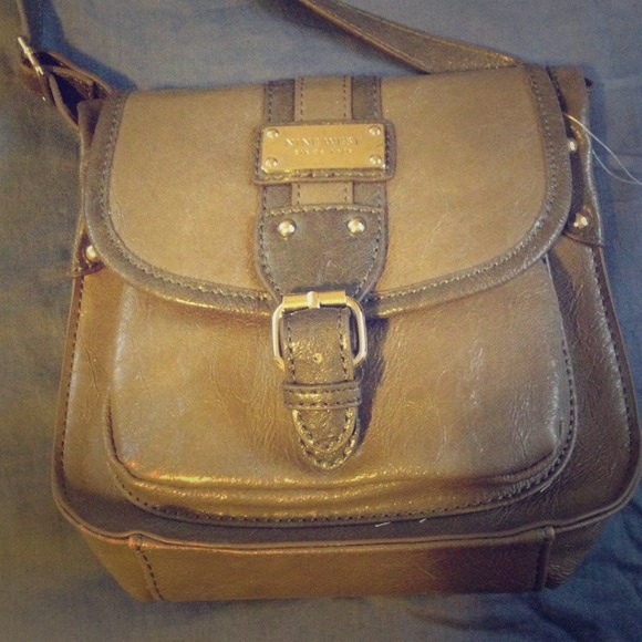 RESERVED- for @madelinebsx❤Brand New Nine West Bag