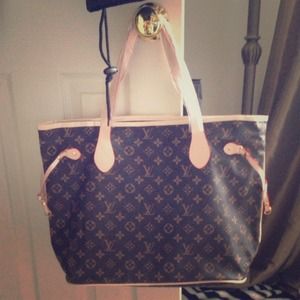 Louis Vuitton Neverful bag