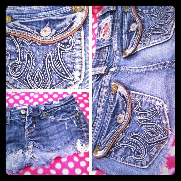 MEK shorts !