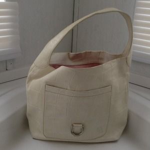 Hand bag
