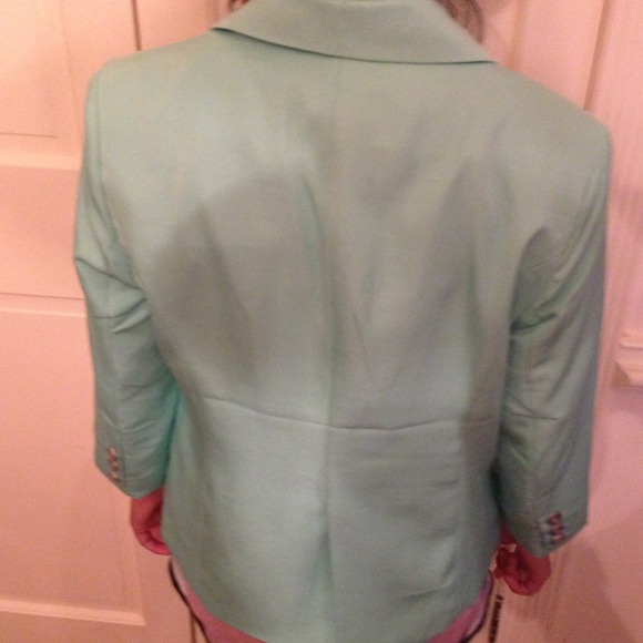 model - Picture 2 of 3