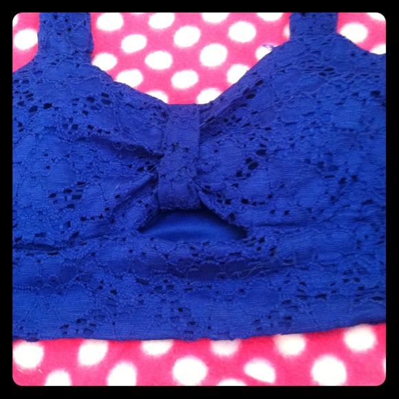 Blue crop top😍