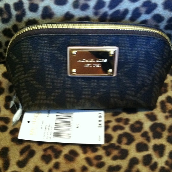 Michael Kors cosmetic bag