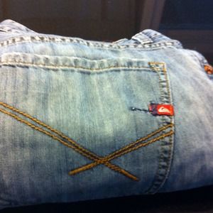 ⭐Bundled w/other 33w⭐Quiksilver men's denim