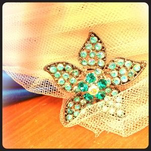 Turquoise & Teal Star Lily Brooch