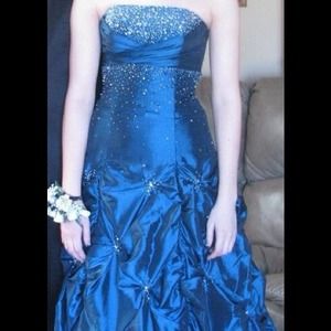 Flirt by Maggie Sottero prom dress