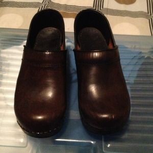 🚫SOLD🚫 Dansko Nursing Shoes