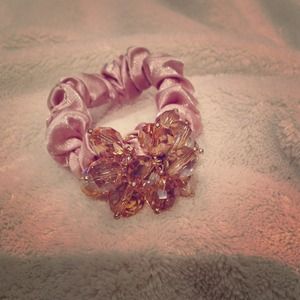 Swarovski pony tail holder