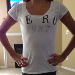 %Aeropostale white top