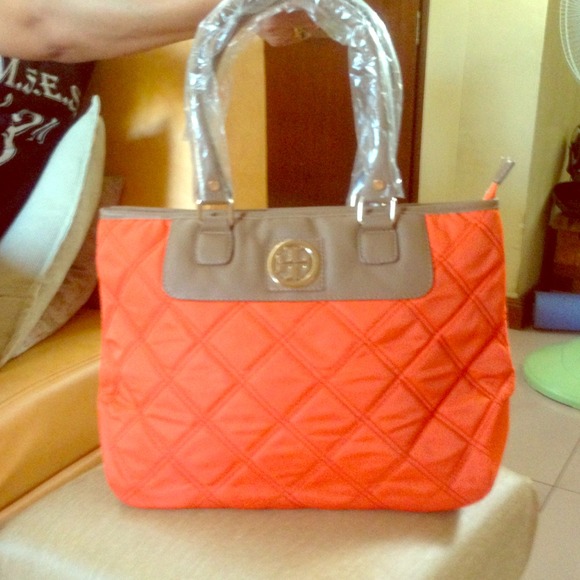 Tory burch inspired tote BNWT.