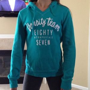 %Turquoise Aeropostale v-neck hoodie