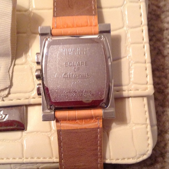 Italian Design Watch - Picture 2 of 2