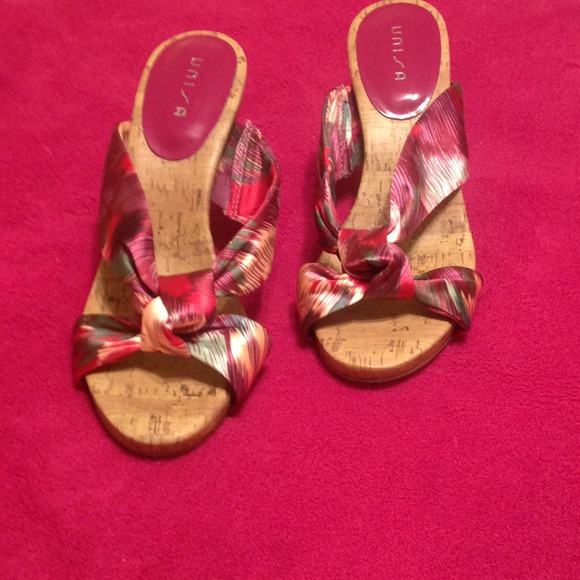 Silk Mules - Picture 1 of 3