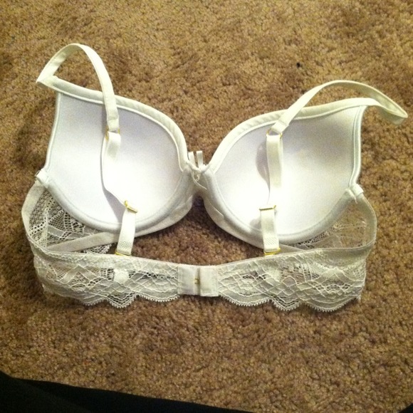Bra - Picture 2 of 3