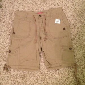 🎊SALE🎊 Tan shorts