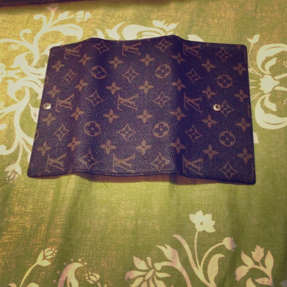 Imitation Luis Vuitton wallet