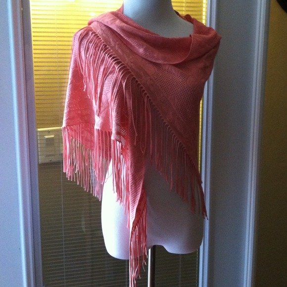 Tommy Bahama Shawl