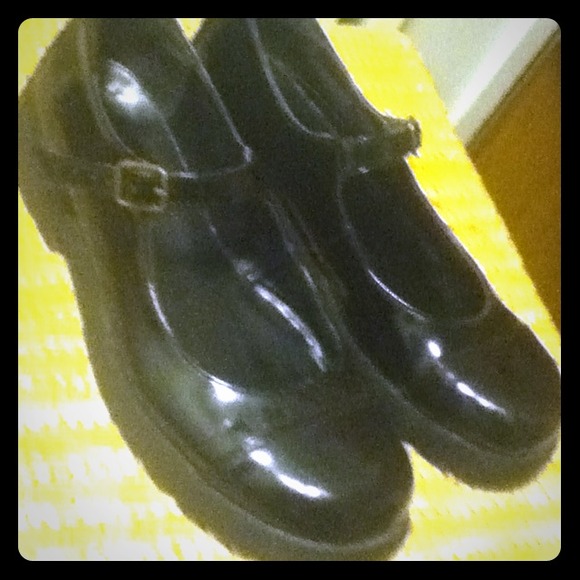 Cute Black Patent Leather Mary Janes