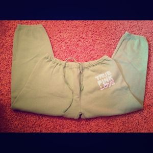 Mint green vs pink size small