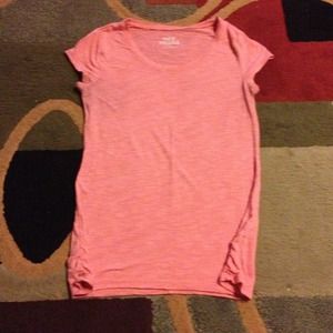 Basic peach colored T- Shirt👚