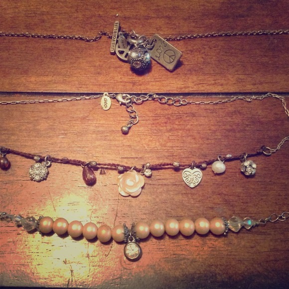 Necklace Bundle🌺FREE GIFTS