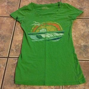 💚Super cute & Comfy Green T💚