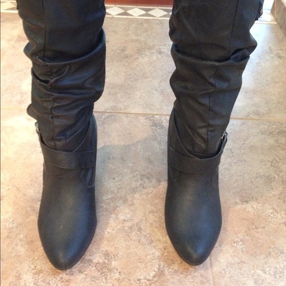 Black boots