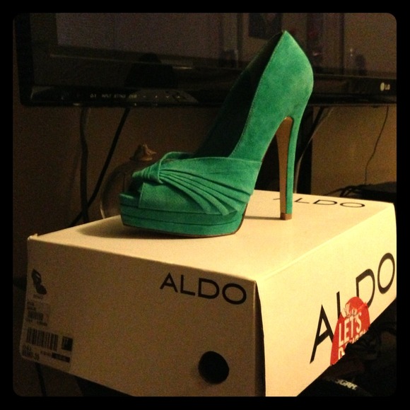 Very cute pumps. - Picture 1 of 1