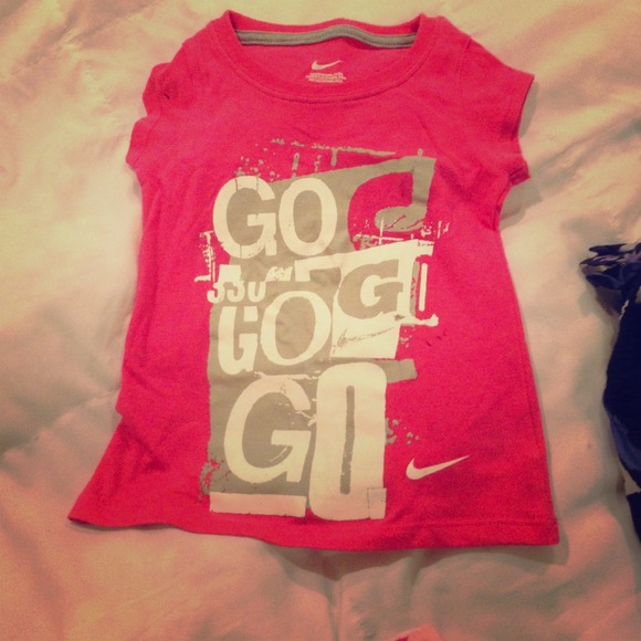 SOLD Nike t-shirt!