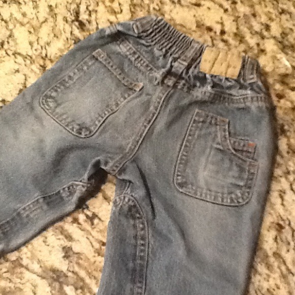 Boys stylish outfit (18&24 mos) - Picture 4 of 4