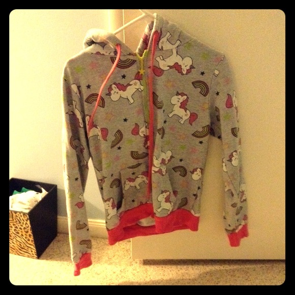 Gray/Pink Unicorn hoodie w/ Tokidoki keychain