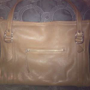 gently used Banana Republic leather shoulder bag