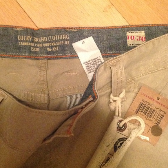 NO LONGER AVAILABLE**********Lucky Brand 10/30 NWT - Picture 2 of 4