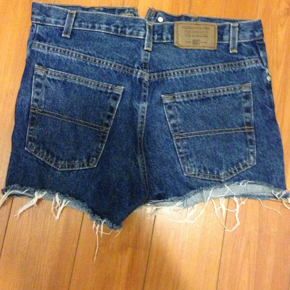 Vintage high waisted shorts